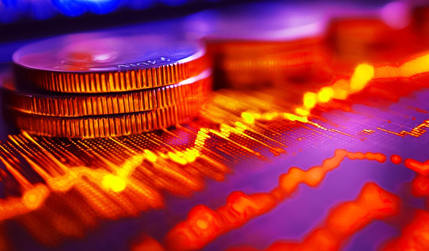 分析师表示,美国加密货币交易所交易基金(ETF)在月流入量中超过了标准普尔500指数ETF,创下新纪录