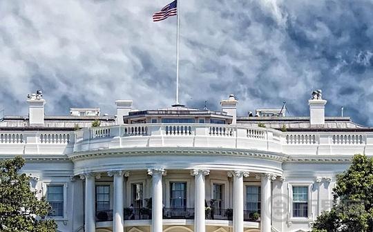 特朗普行政令全文:401(K)投资者更容易获取另类资产